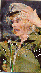 Frau Gefreite Hermine Schlotterbeck !    -   oder doch A.M.K.A.Z. ??